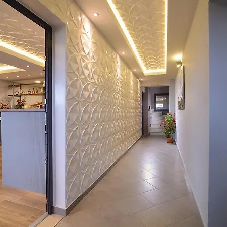Lägenhet Athos Thea Luxury *